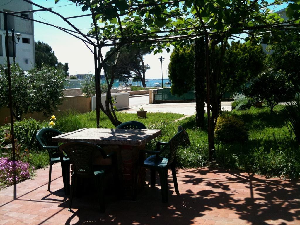Accommodation Vitalio Umag Bagian luar foto